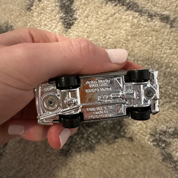 Fast & Furious Race Cars in 1:64 Scale with Exclusive Decos - Picture 16 of 16